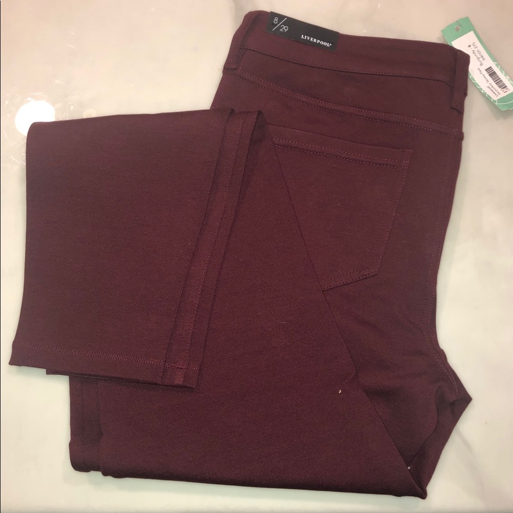 Liverpool Legging pant in dark red BRAND NEW 🎊🎊
